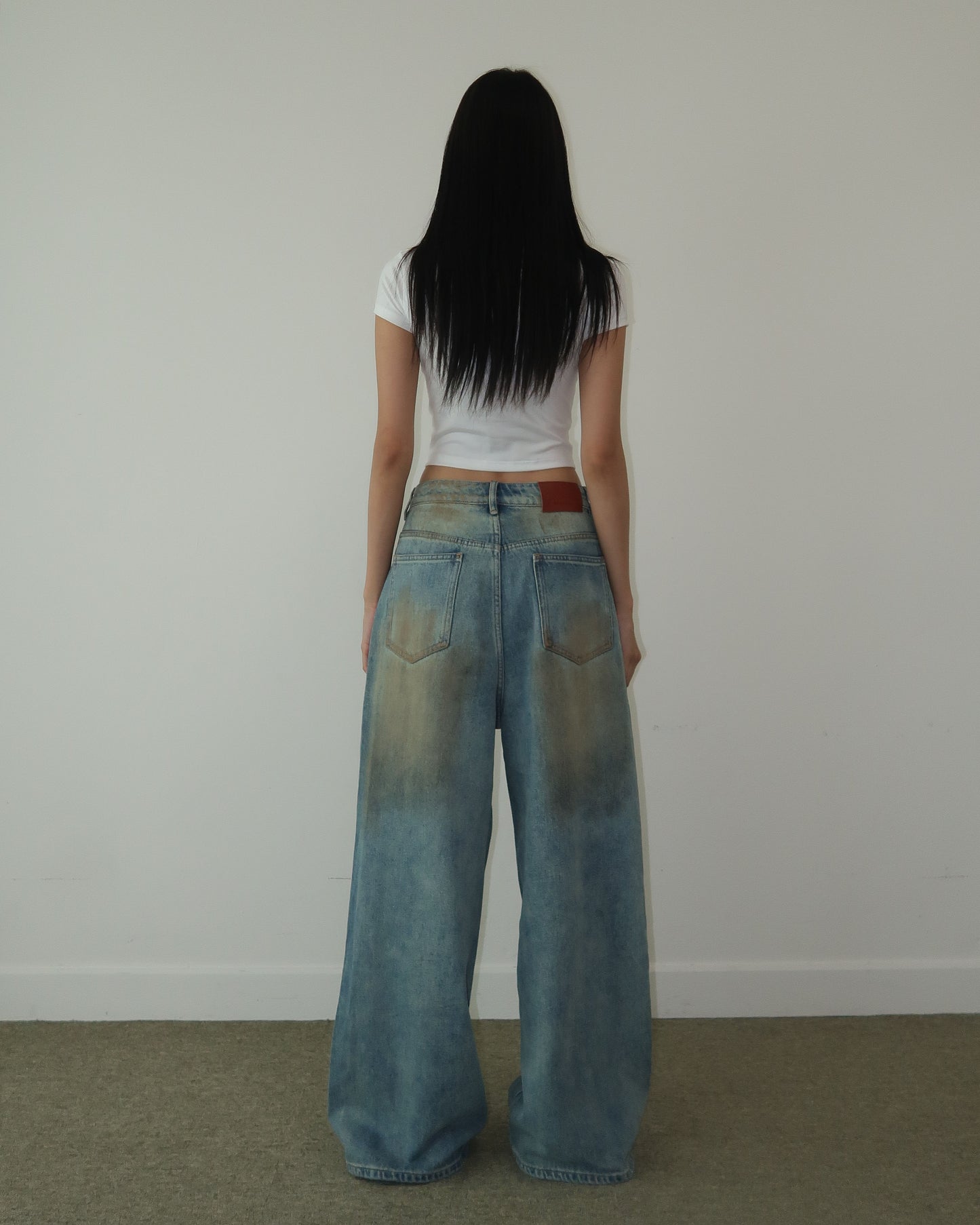 Muddy baggy jeans