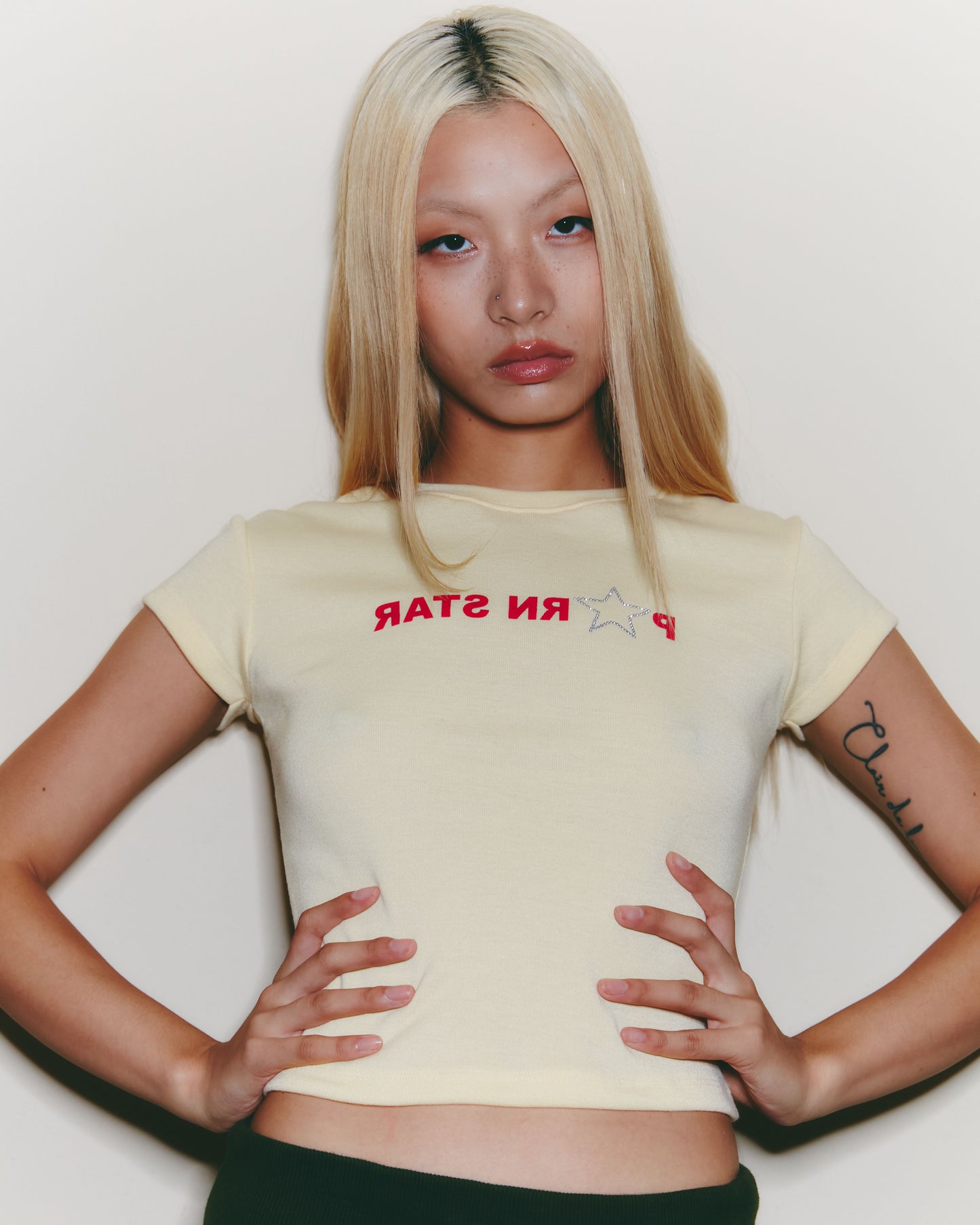 P☆RN STAR baby tee