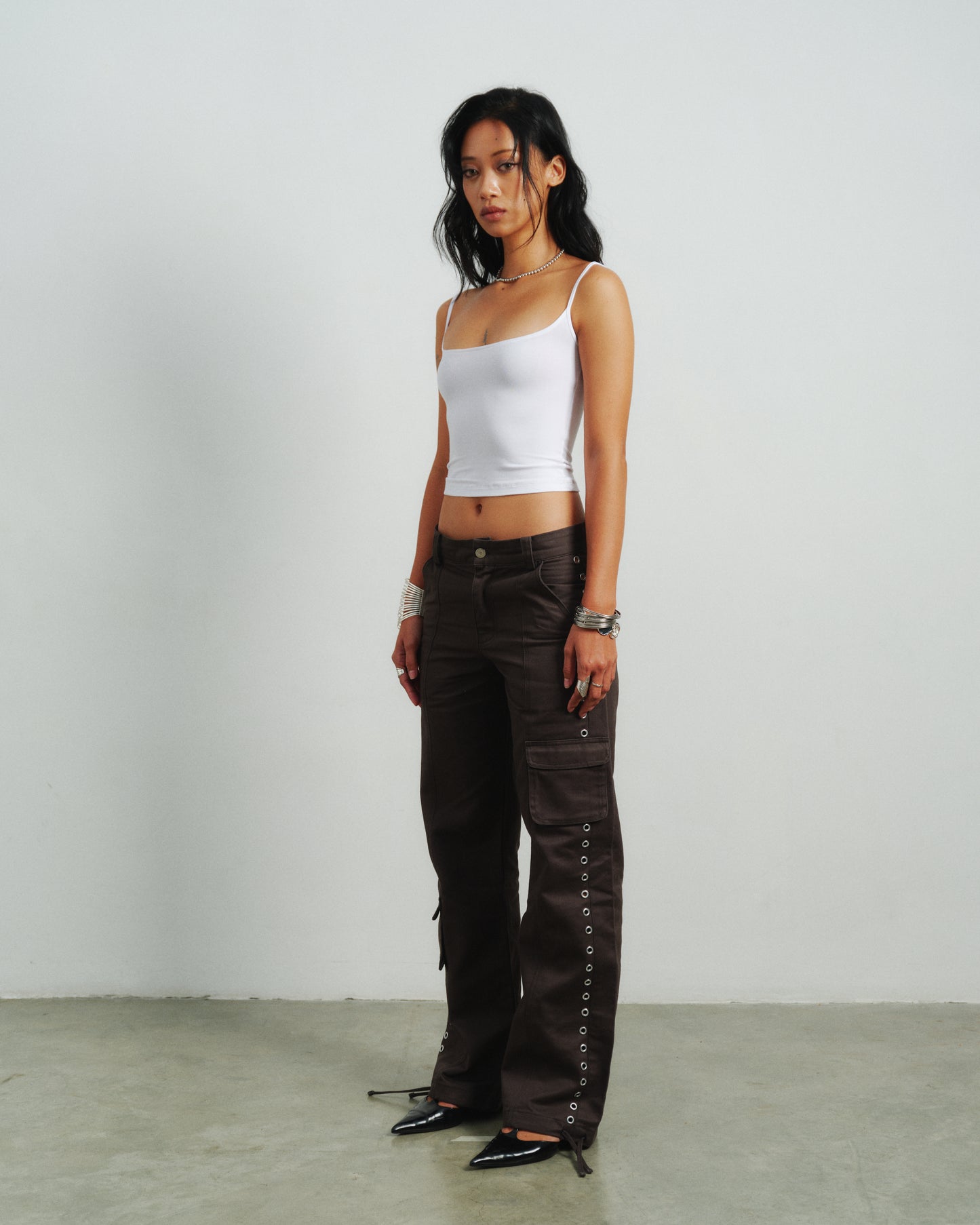Not for everyone - Eyelet cargo denim