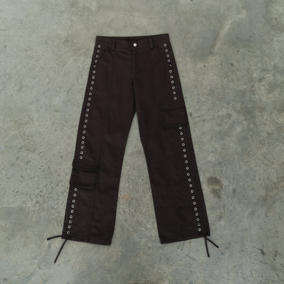 Not for everyone - Eyelet cargo denim